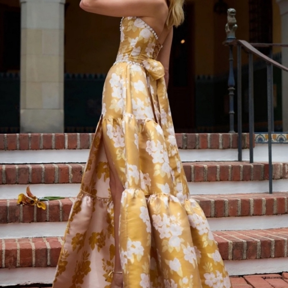 V. Chapman Dress Vivian Yellow Gold Floral Formal Gown - Picture 3 of 8